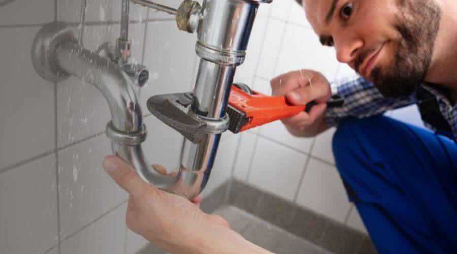 Local tankless water heater installation in Mokane, MO